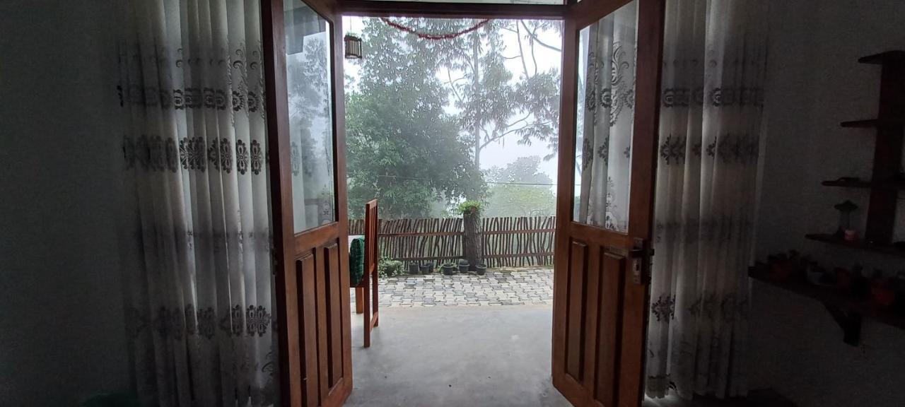 Lazy Bear Lodge เอลลา ภายนอก รูปภาพ
