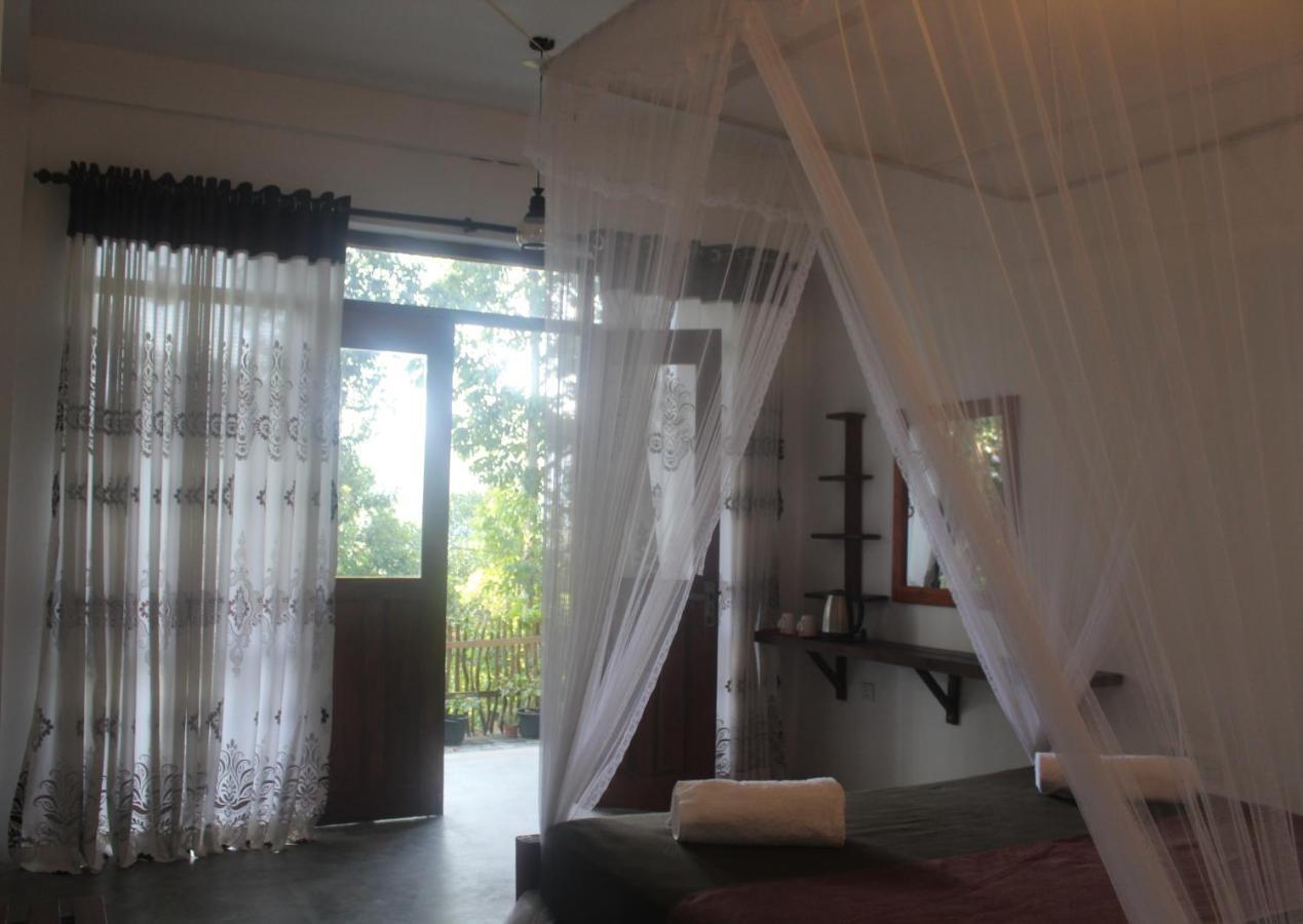 Lazy Bear Lodge เอลลา ภายนอก รูปภาพ