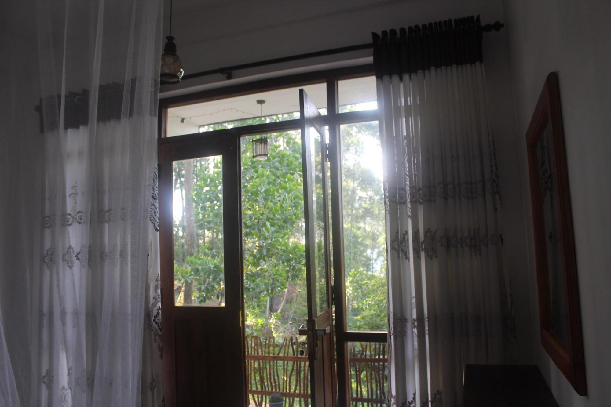 Lazy Bear Lodge เอลลา ห้อง รูปภาพ